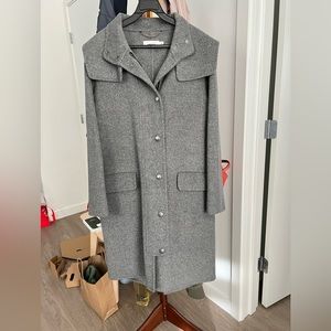 Authentic Coach 100% wool grey coat with romovable shearling hood ruff size 2